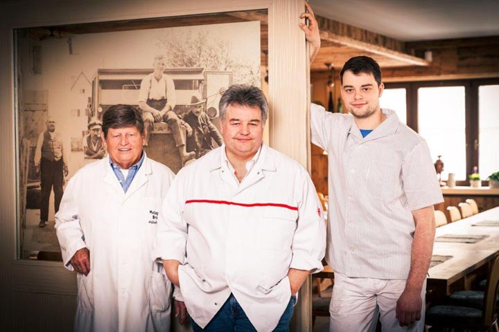 Unser Familienbetrieb setzt stets neue Maßstäbe in der bewussten Ernährung in dritter Generation.